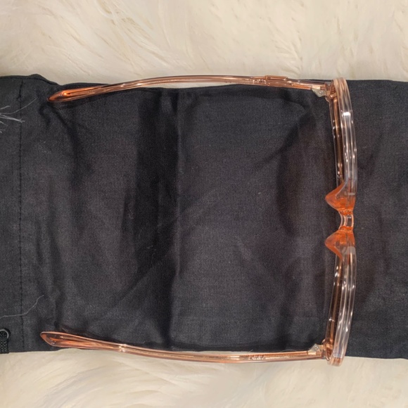 Pink Gucci Sunglasses - Picture 6 of 6